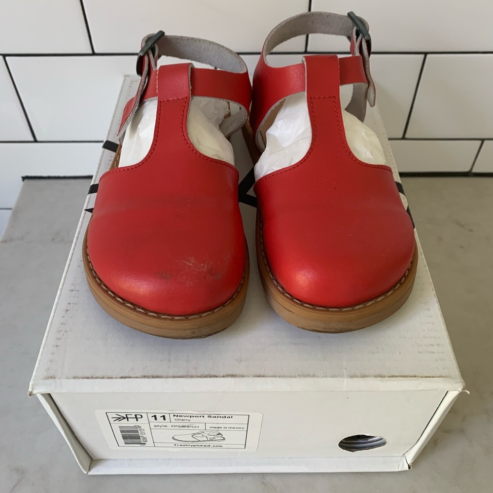 Freshly Picked Newport Clog, cherry red, in box.